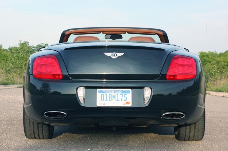  Bentley Continental GTC Speed 2010 года  (фото 22 из 70)